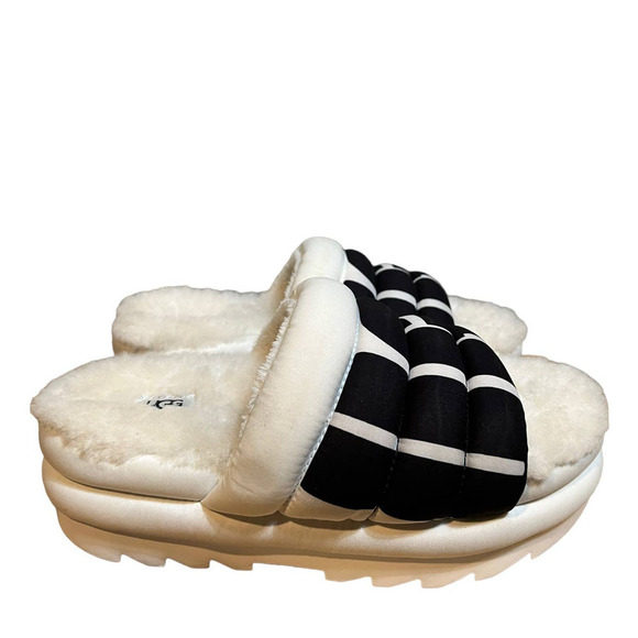 Women’s UGG Slide Logo Sandal / PlatForm / S-7 - Picture 1 of 10